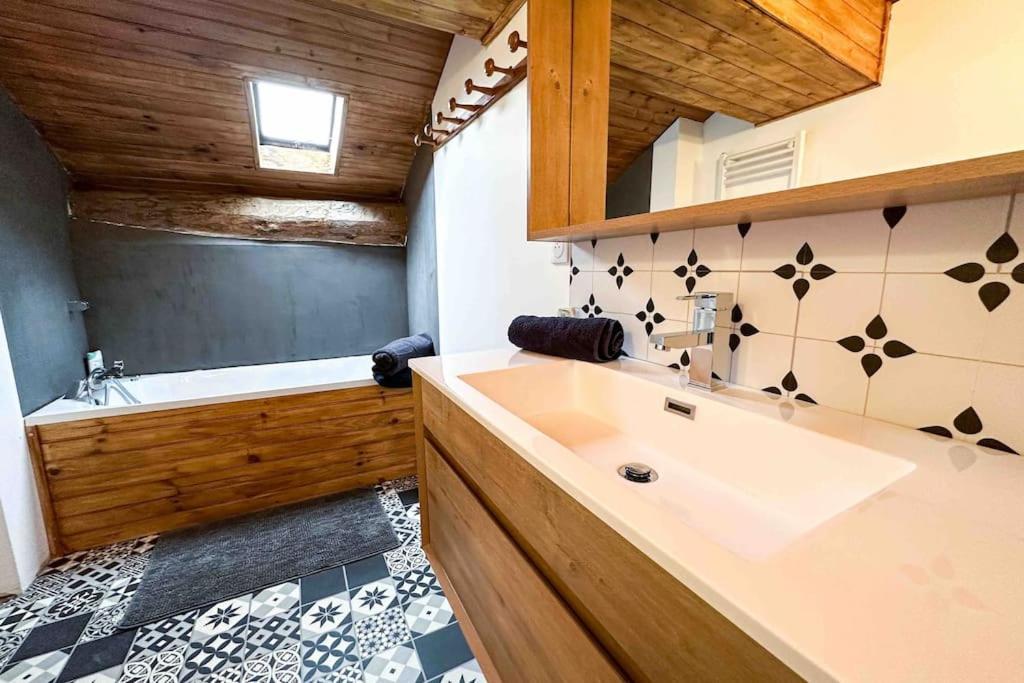 Ribera 1 - Beautiful Reformed House Parking Villa Formiguères Dış mekan fotoğraf